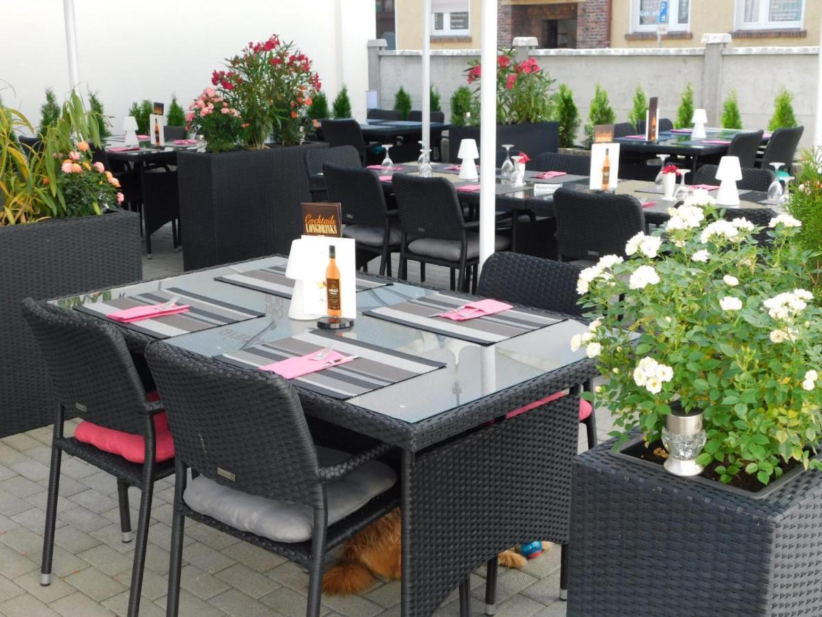Hotel Anhalt Кьотен Екстериор снимка